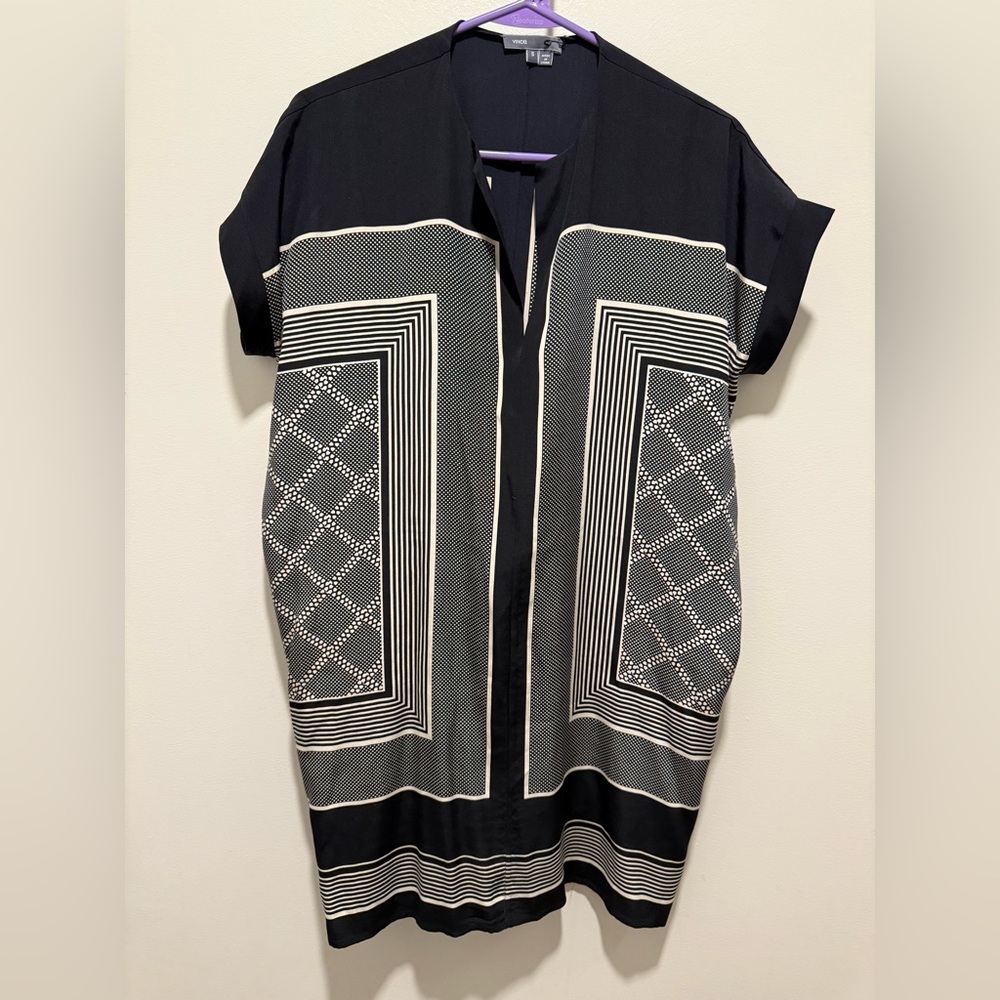 Vince Black and White Geometric Print Shift Dress